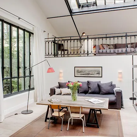 Apartment House Paris